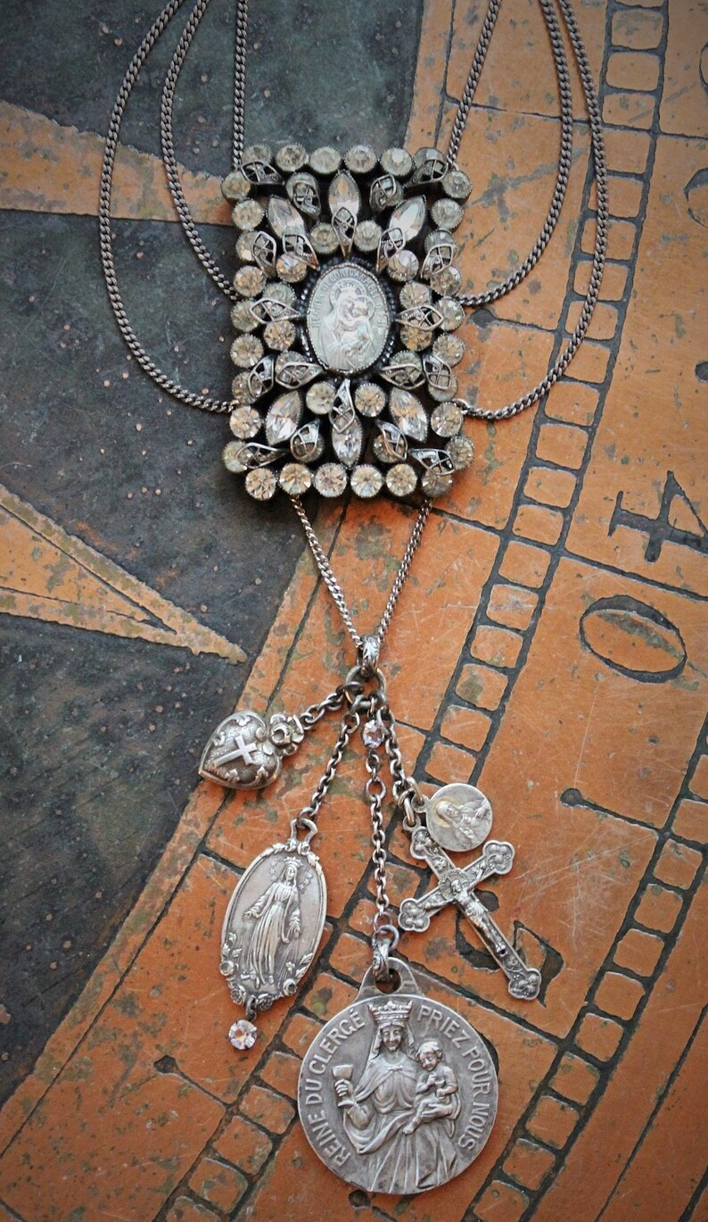 Antique Paste Sterling Chain Necklace w/Rare Antique Queen of the Clergy-St. Tarticisius Medal,Rare Antique Rose Mary+ Rare Cross Heart