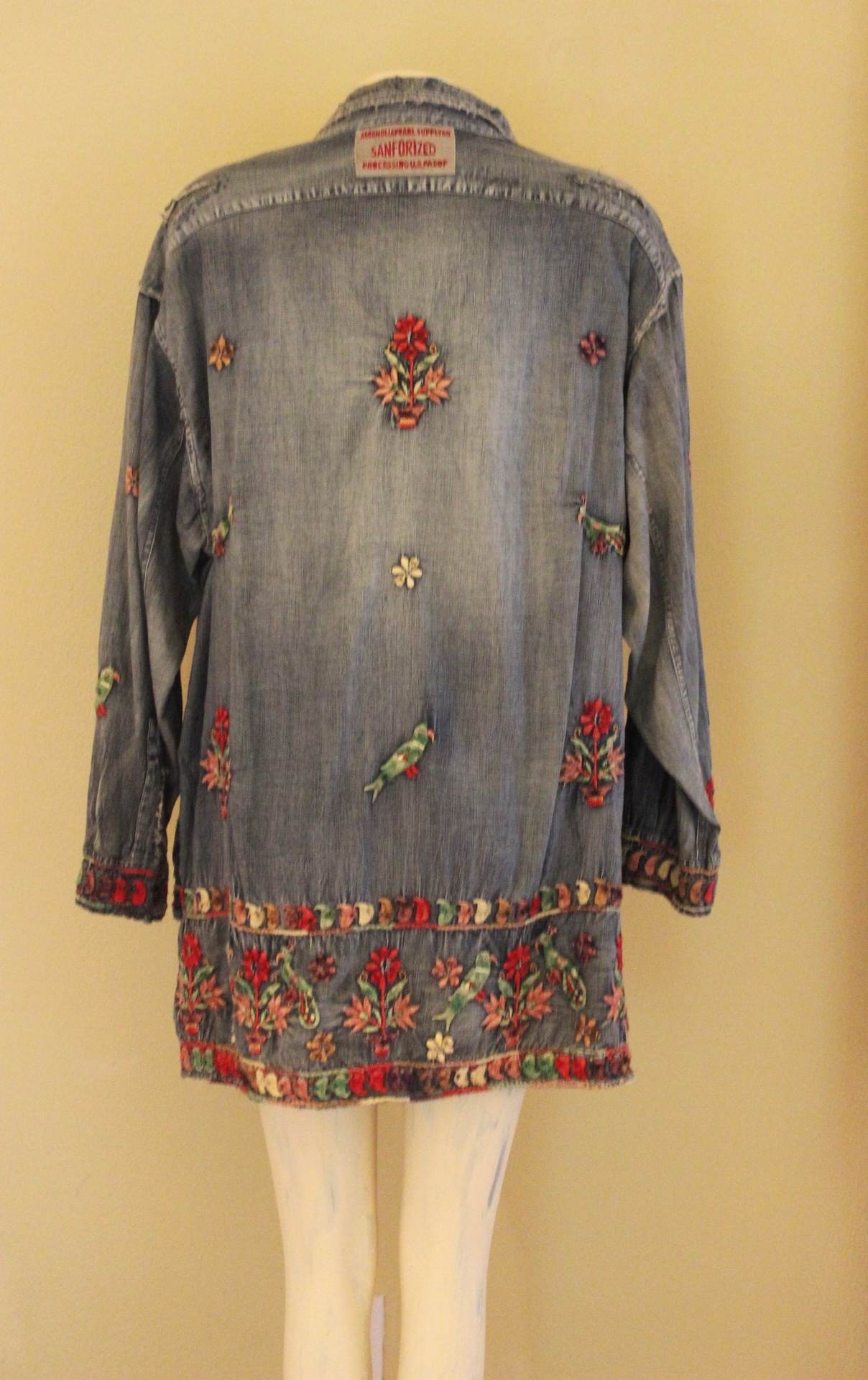 Magnolia Pearl Embroidered Sanforized Denim Shirt - long retired and rare!