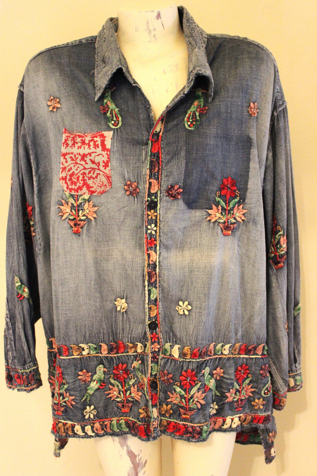 Magnolia Pearl Embroidered Sanforized Denim Shirt - long retired and rare!