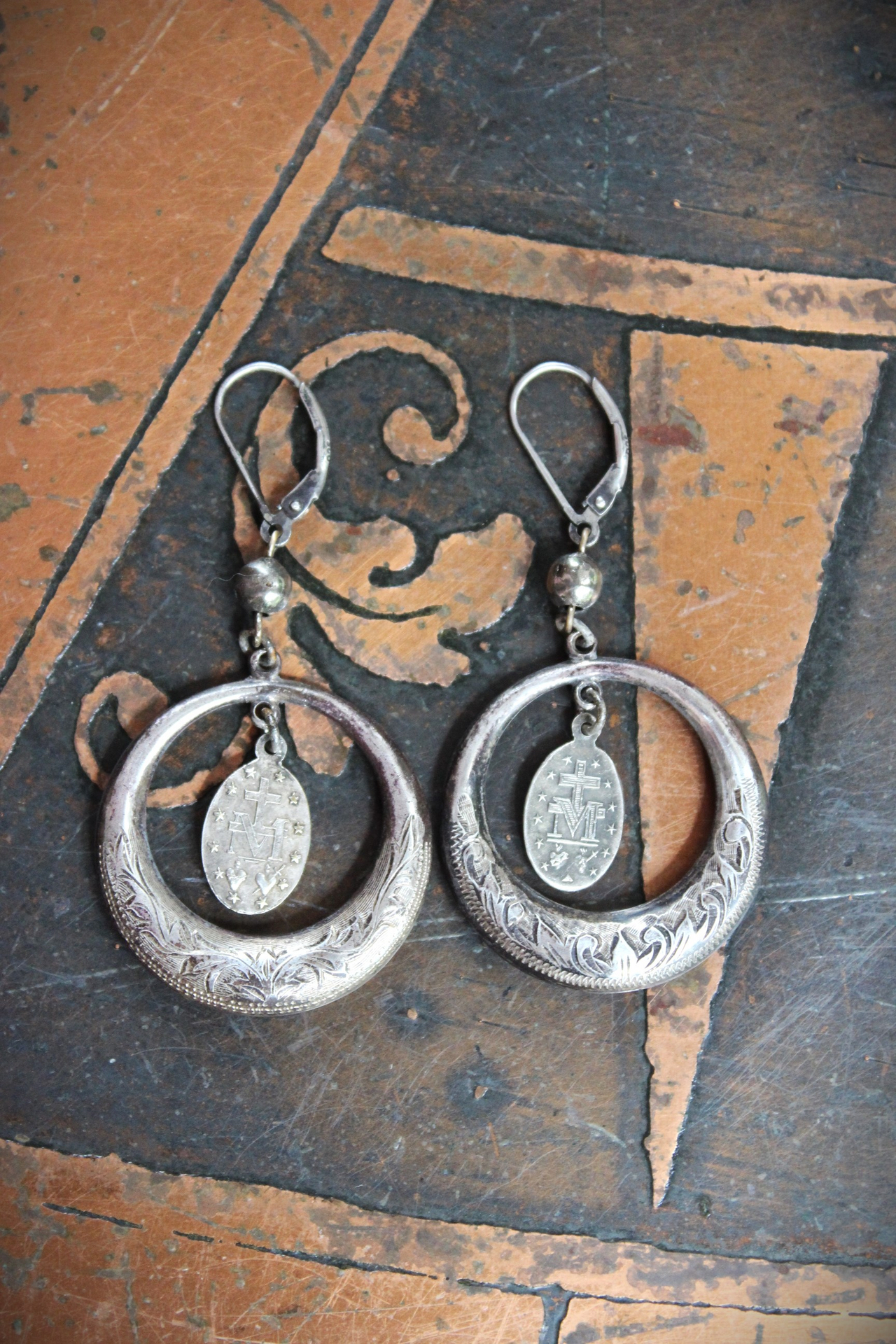 Beautiful Antique French Engraved Sterling Hoop Earrings with Tiny Antique French Marian Medals, Sterling Beads and Sterling Lever back Earring Wires