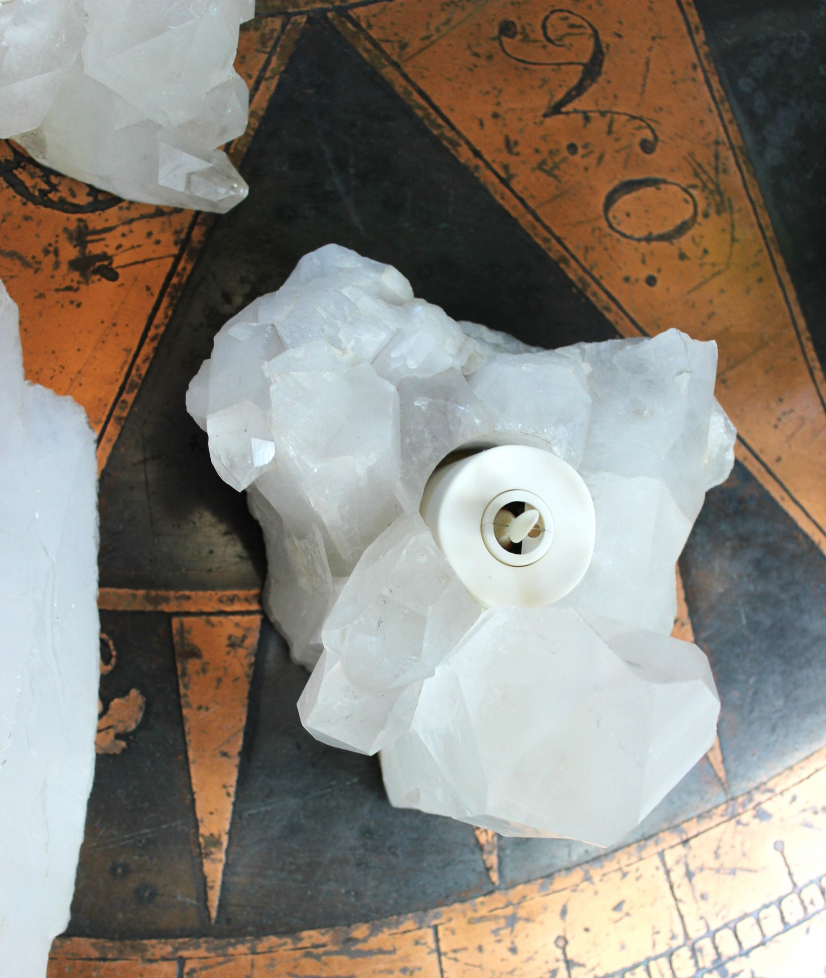 Premium Brazilian Quartz Point Candle Holders with 4 Luminara Tea Light Flameless Candles