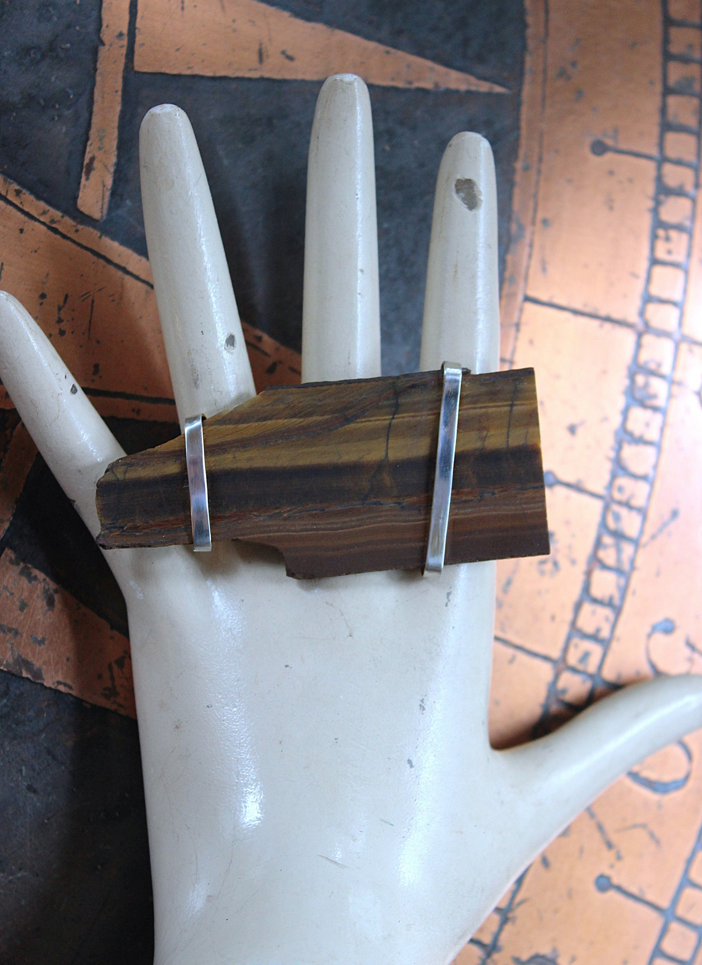 SOLD to J Rare NWT Ongwat Tiger Eye Slab Full Finger Ring - size 8