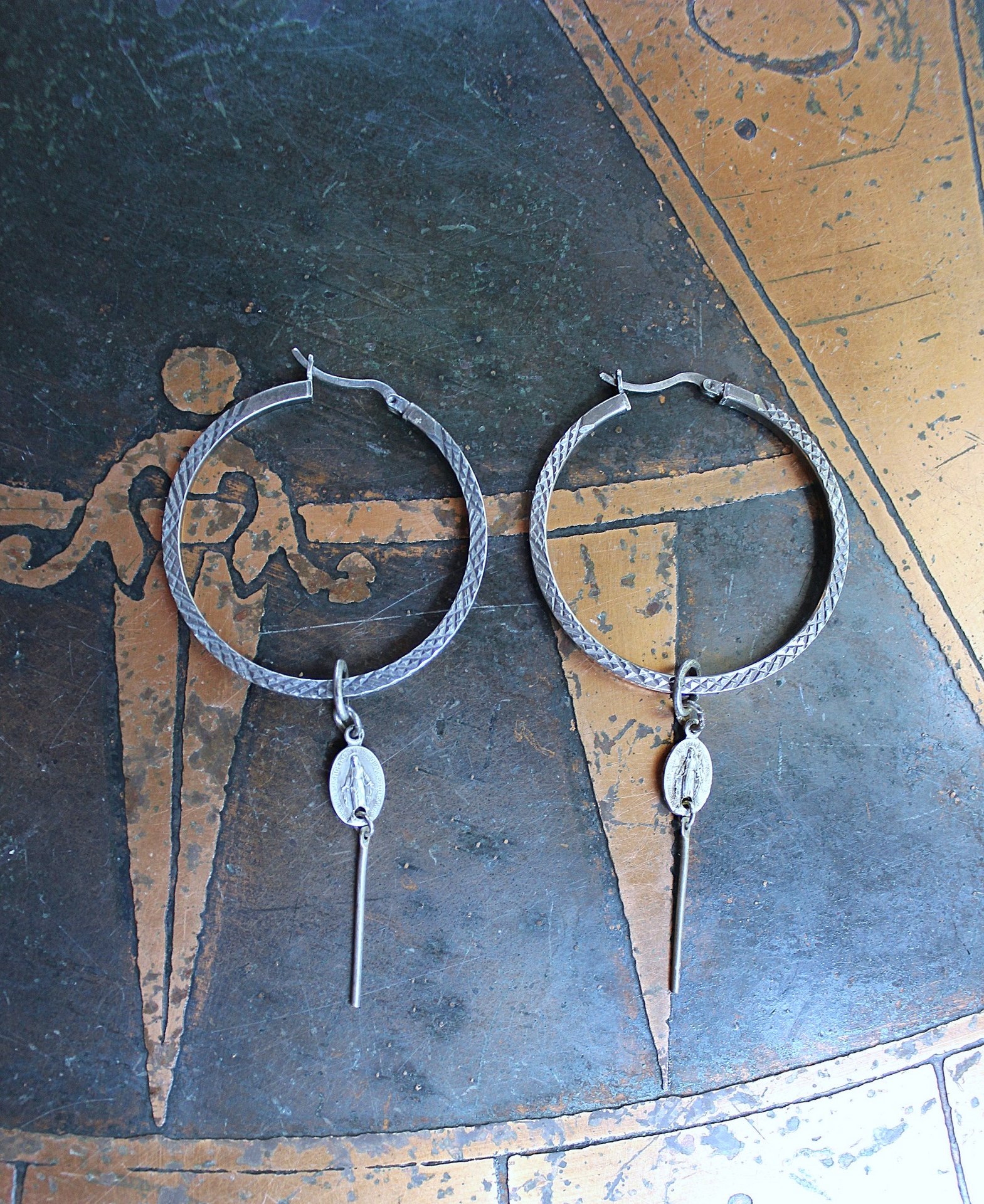 Unique Sterling 1 1/2 inch Hoop Earrings w/Engraved Hatch Design, Removable Tiny Antique Marian Medals & Sterling Bar Link Drop