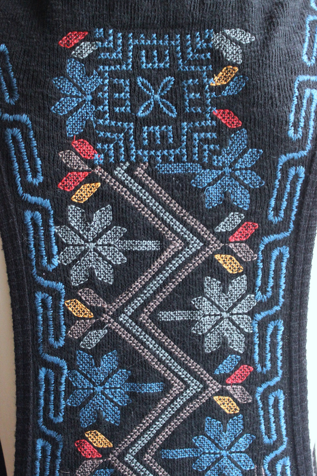 Vintage Biya by Johnny Was Long Embroidered Open Front Vest with Front Pockets