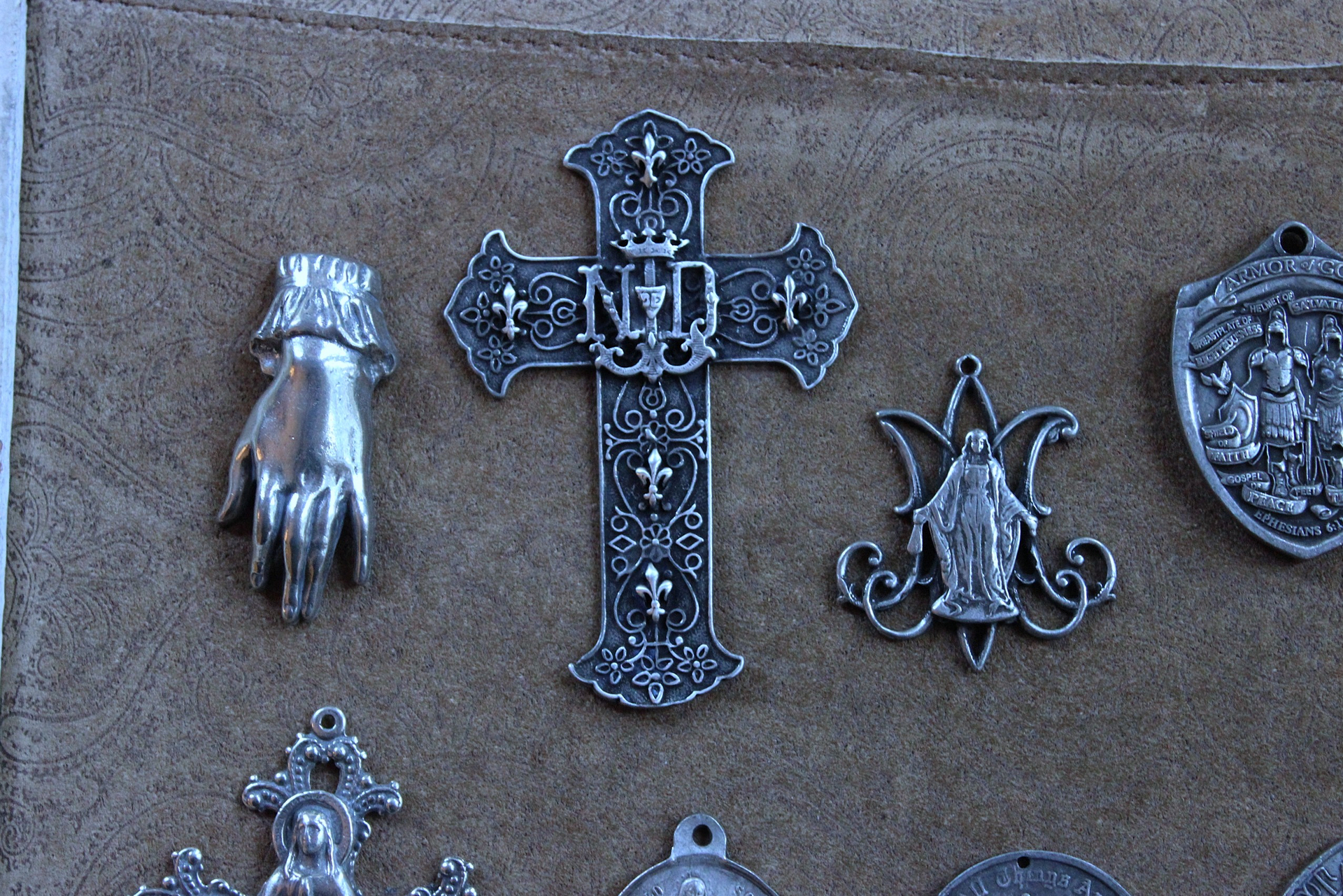Set of 10 Vintage Cast Medals & Crosses - for your own Creations!