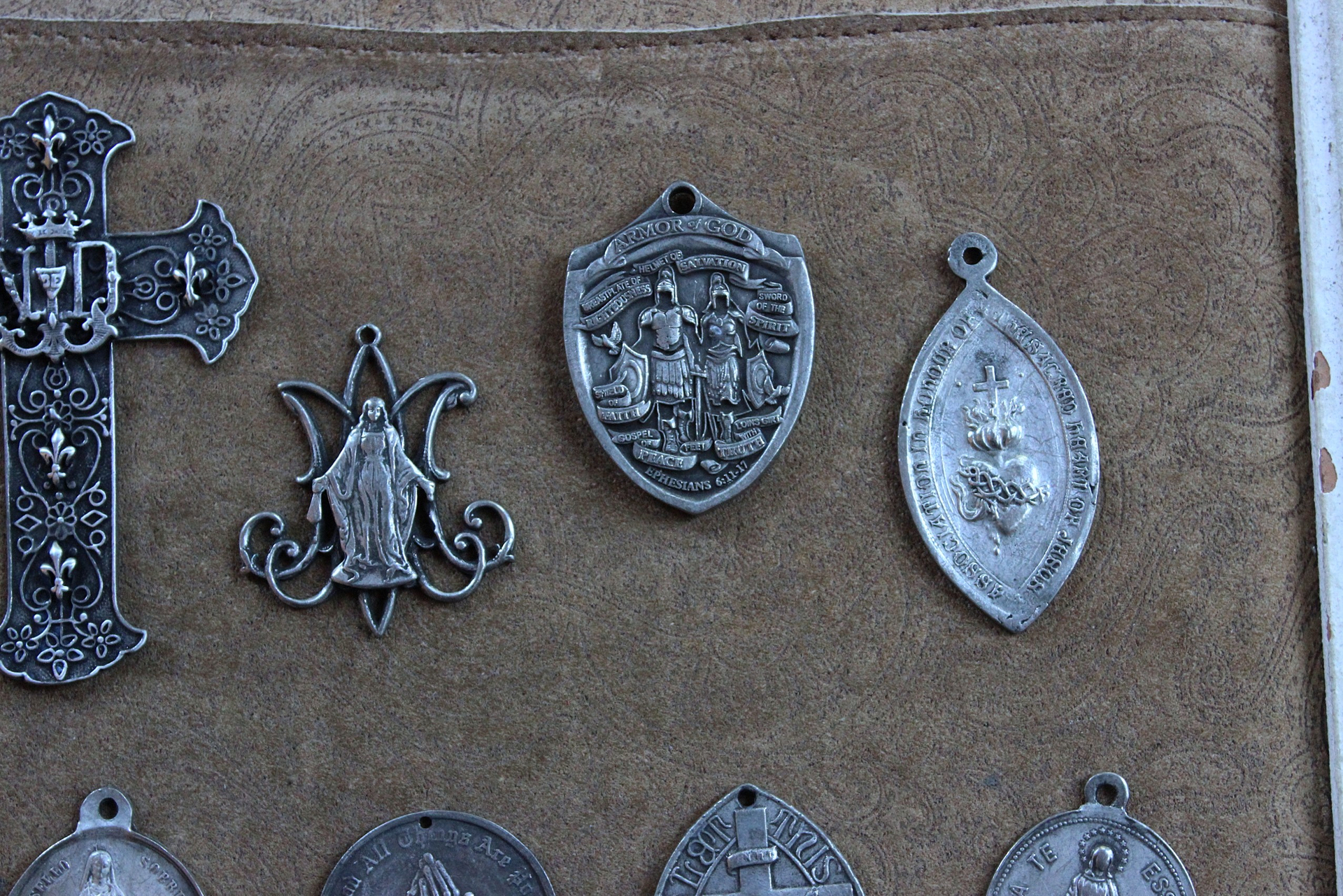 Set of 10 Vintage Cast Medals & Crosses - for your own Creations!
