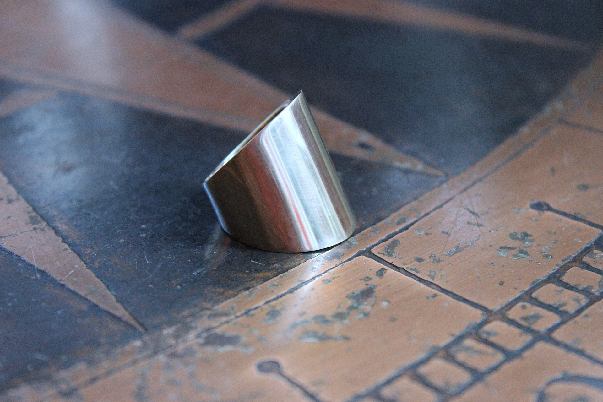 NEW! Wide Solid 14K Gold Band Ring - size 7 1/2