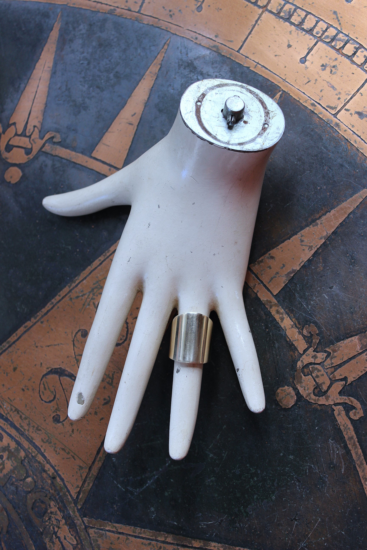 NEW! Wide Solid 14K Gold Band Ring - size 7 1/2