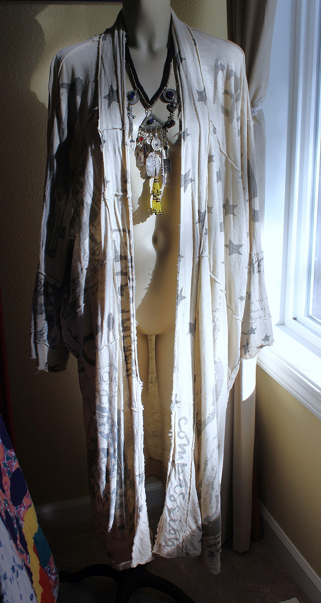 NEW! Rare Vintage Magnolia Pearl Graphic Duster Kimono - One Size Fits All