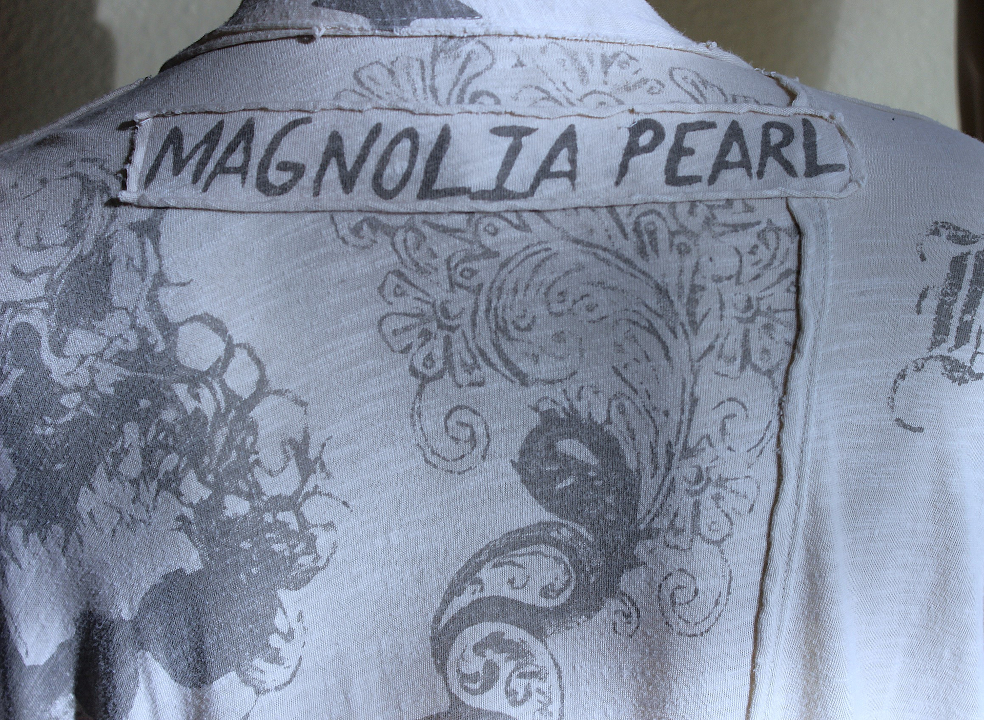 NEW! Rare Vintage Magnolia Pearl Graphic Duster Kimono - One Size Fits All