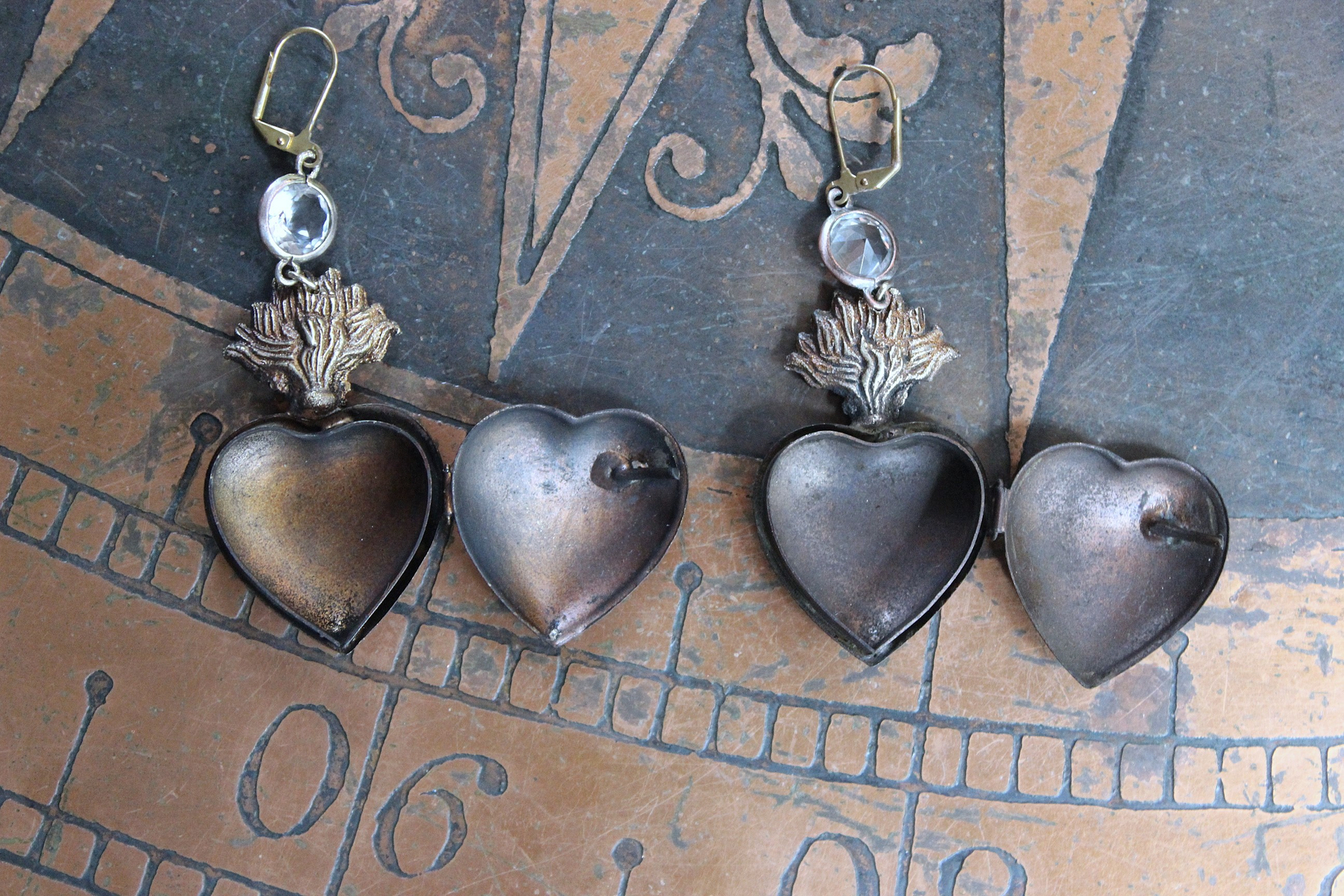 NEW! Vintage Ave Maria Flaming Sacred Heart Ex Voto Locket Earrings with Bezel Set Pointed Back Crystal Connectors
