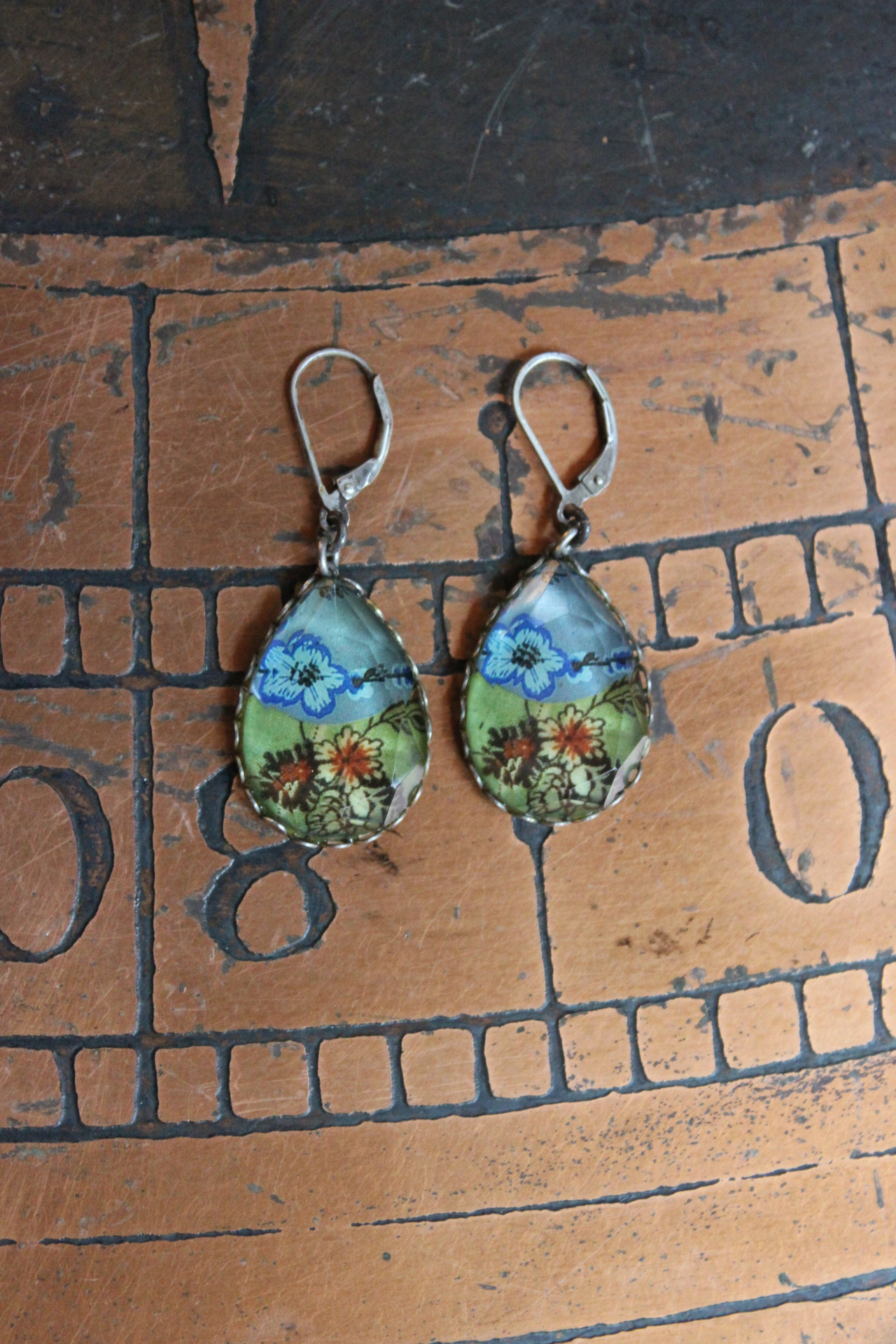 SOLD to J OOAK Ayala Bar Faceted Glass Findings Parure with Wide Bracelet,Ring and Earrings