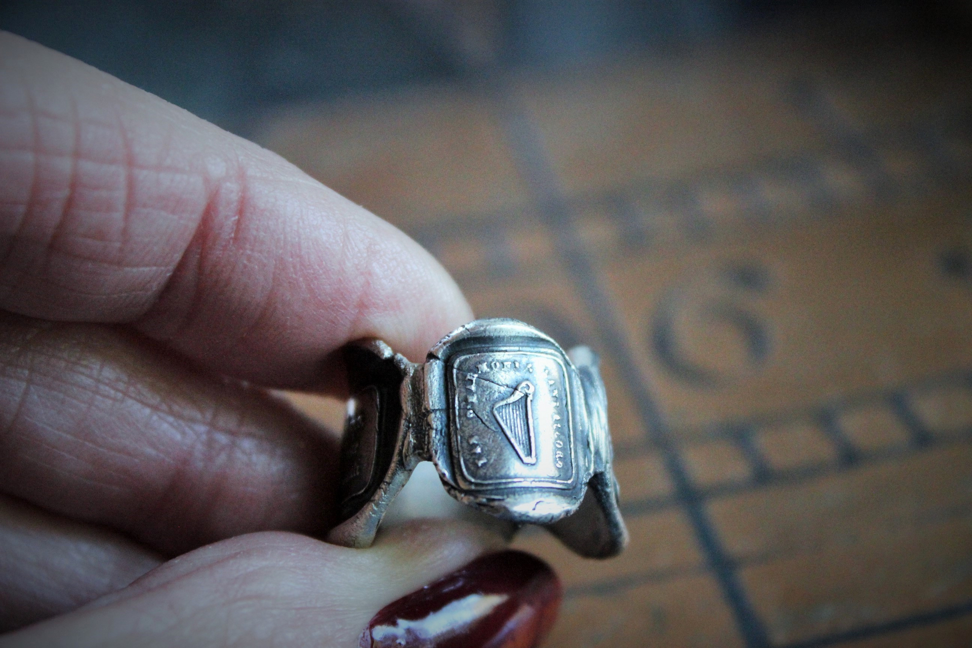 NEW! Unusual Sterling Wax Seal Memento Mori Ring - size 6