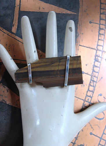 Rare NWT Ongwat Tiger Eye Slab Full Finger Ring - size 8