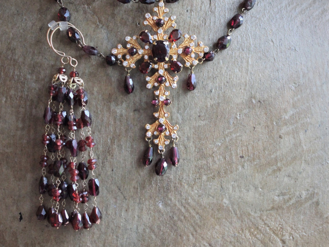 Vintage Siman Tu  Faceted Garnet Cross & Chain Necklace and Earring Set 